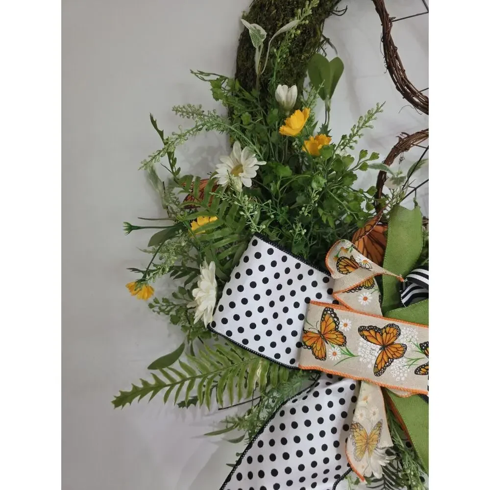 Handmade Butterfly Springtime Moss Daisy Wreath